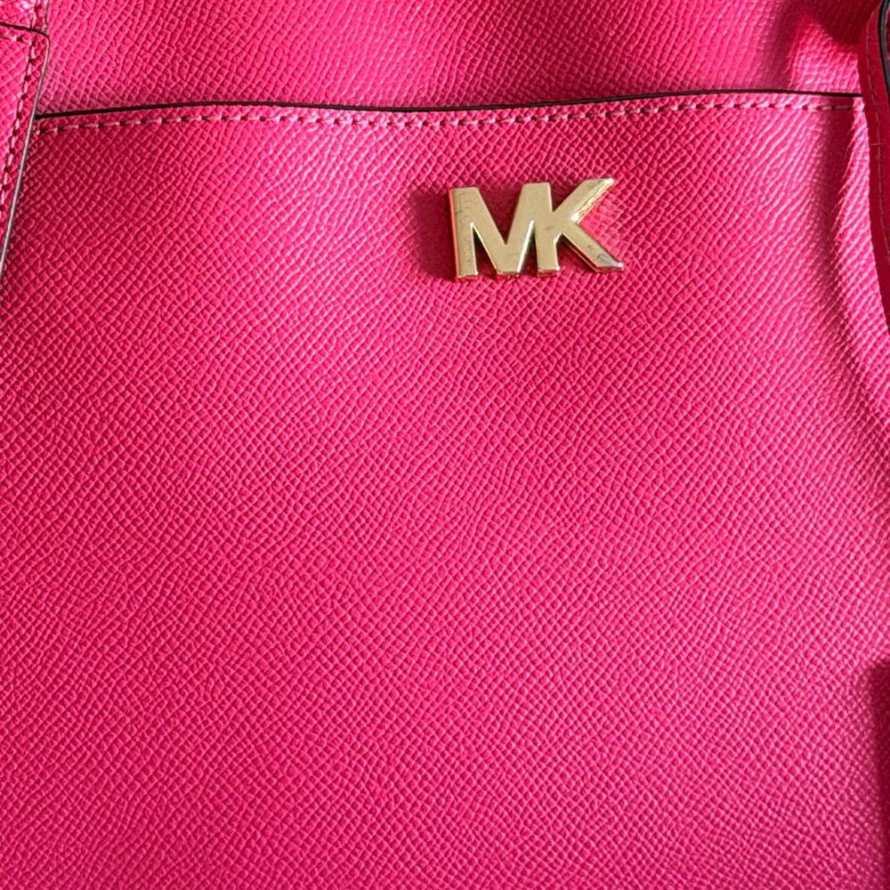 Michael Kors Pink Leather Tote with Gold Hardware - Picture 3 of 6